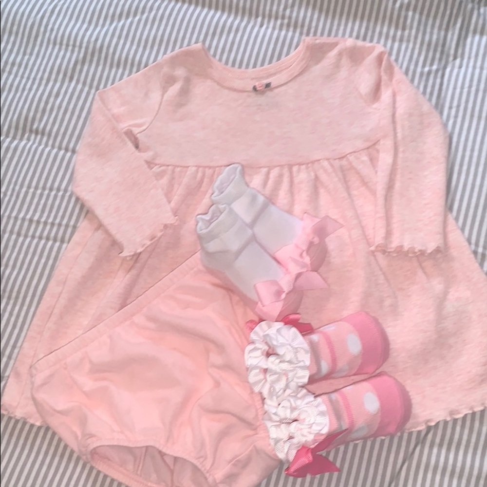 Gently pre-owned, Carter’s dress super soft cotton